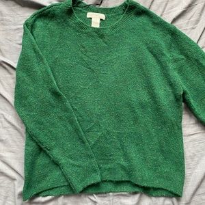 Green crop pull over